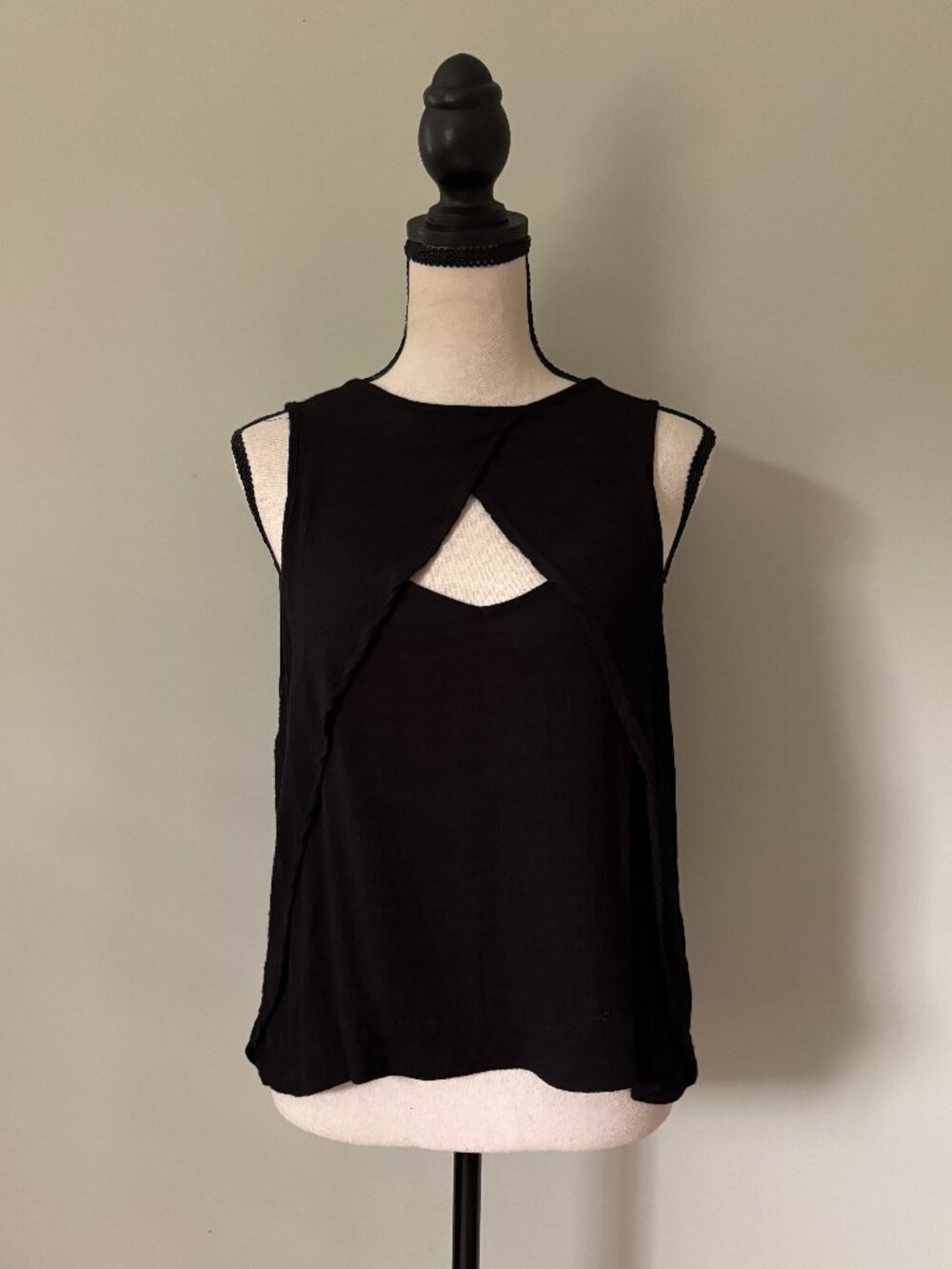 Free People Black Crossover-Back Tank Small Like New